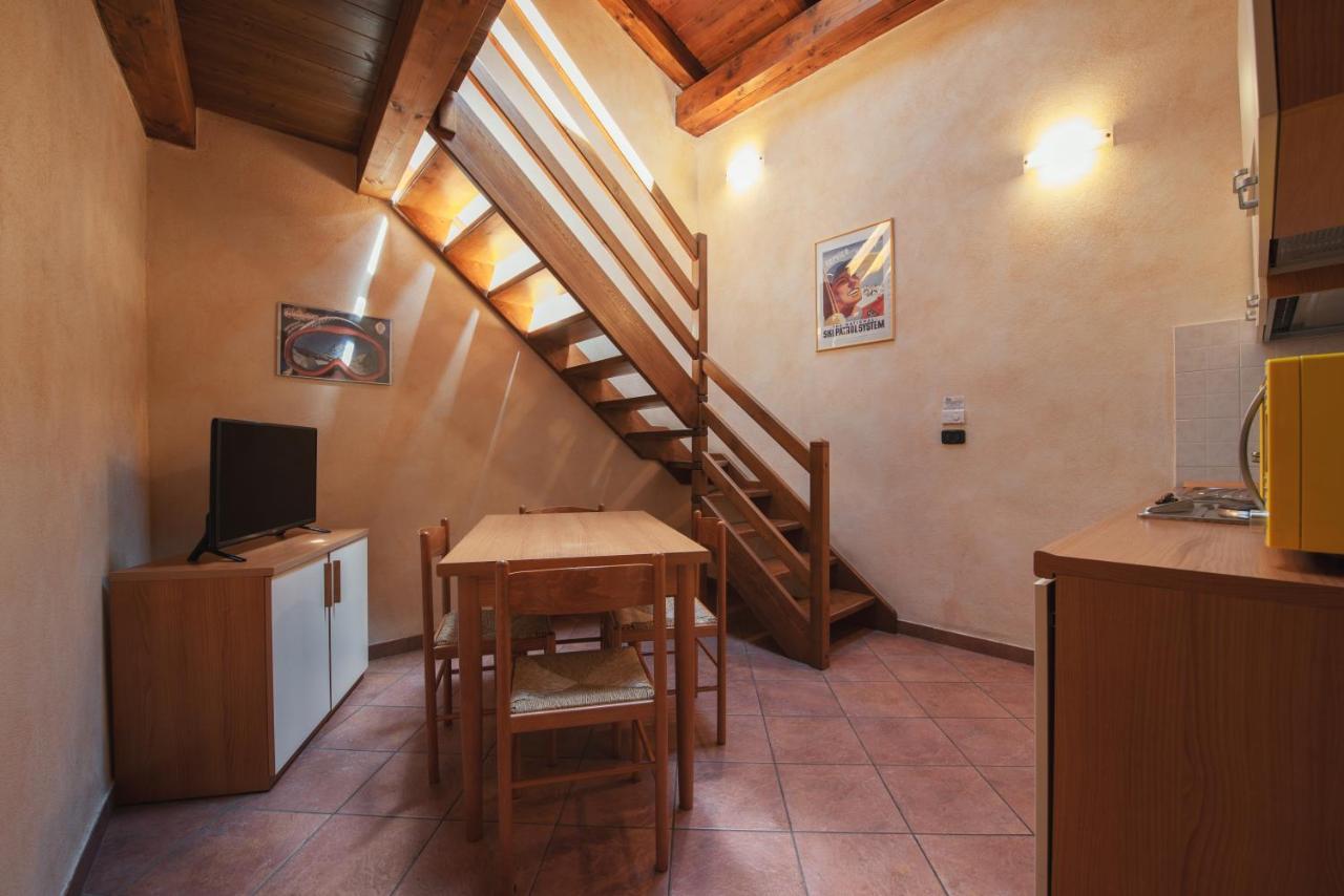 Residence La Tana Del Ghiro Bardonecchia Εξωτερικό φωτογραφία
